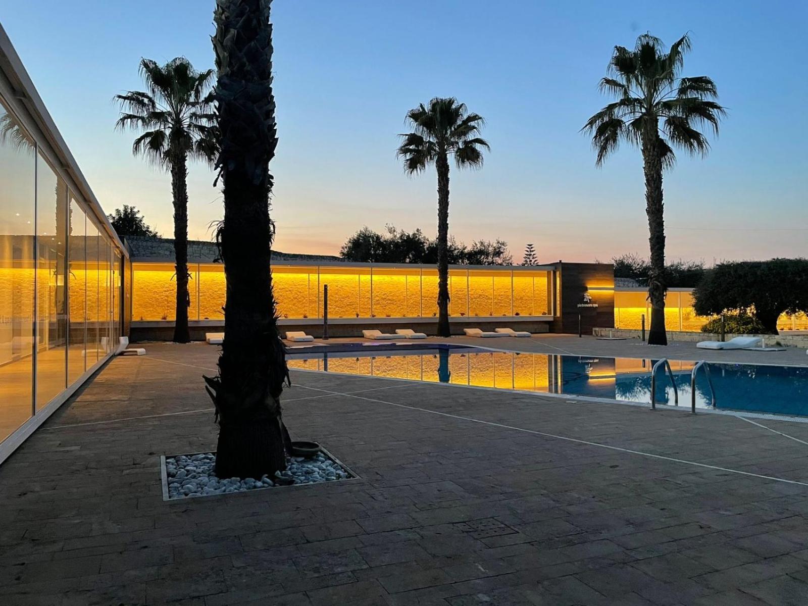 Pietre Nere Resort & Spa Modica Bagian luar foto